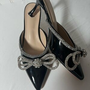 Elegant Black Women's Heels with Rhinestone Bow